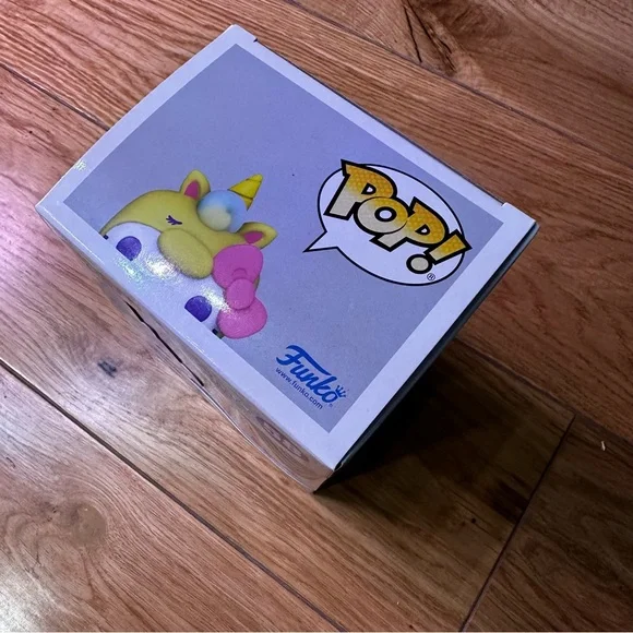 Funko Pop Hello Kitty Unicorn #58 Kawaii & Friends Series NWT Sanrio Collectible - Picture 3 of 6